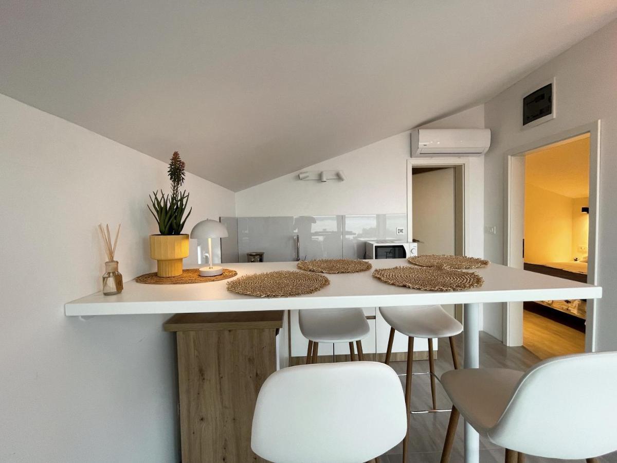 Apartment Seagreen Retreat Peruški Kültér fotó