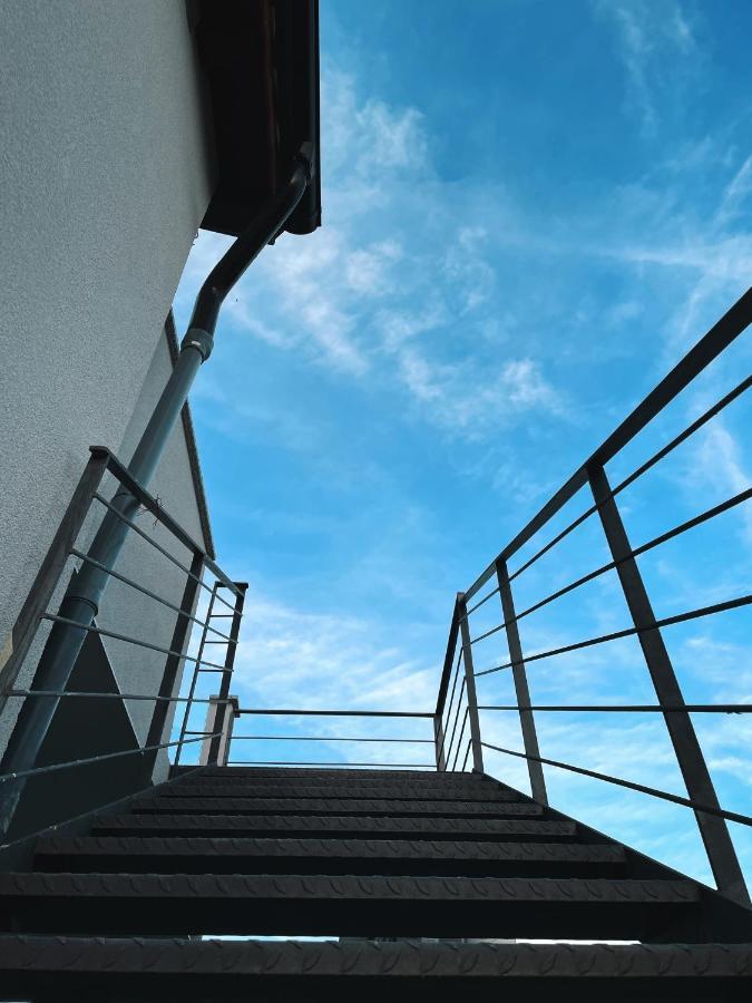 Apartment Seagreen Retreat Peruški Kültér fotó